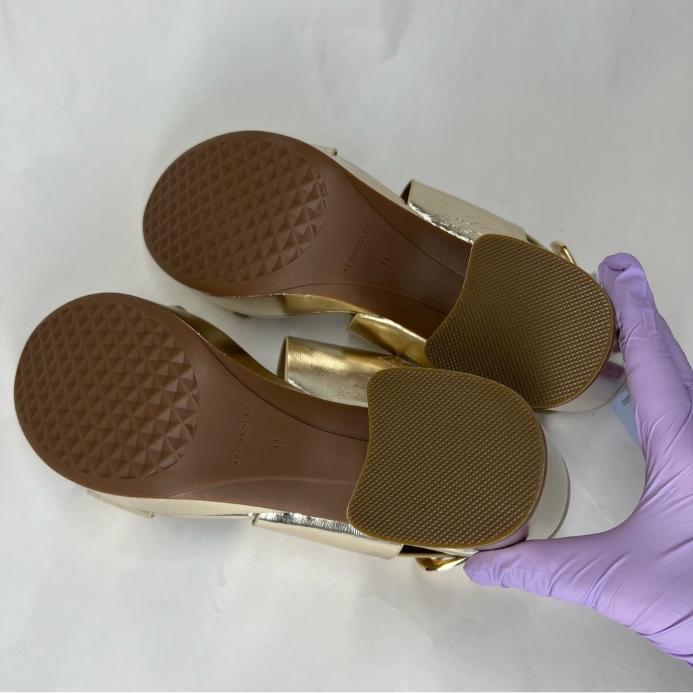 AEROSOLES Silver Sandals - Picture 9 of 15
